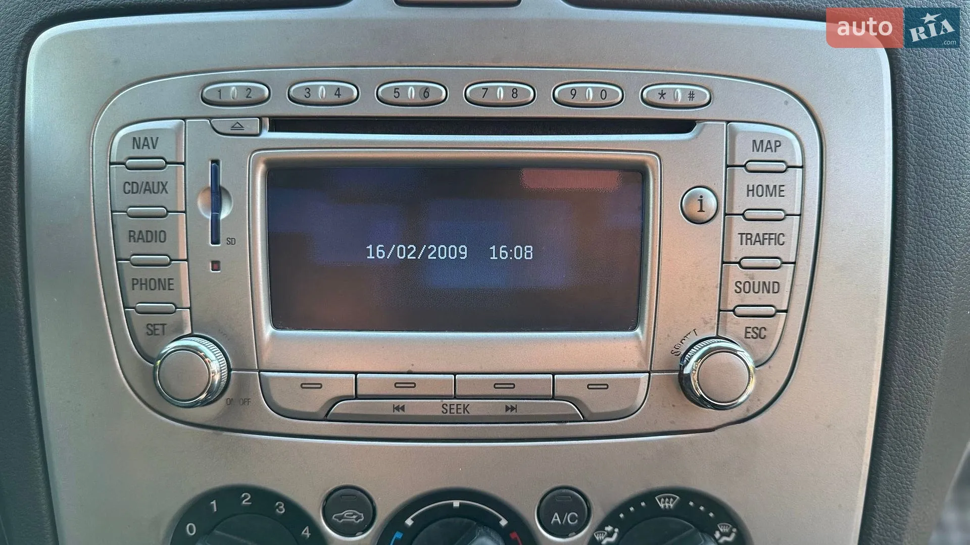 2010 Ford Focus - мініатюра 28