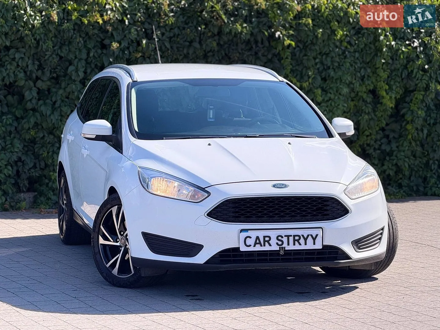 2015 Ford Focus - мініатюра 2