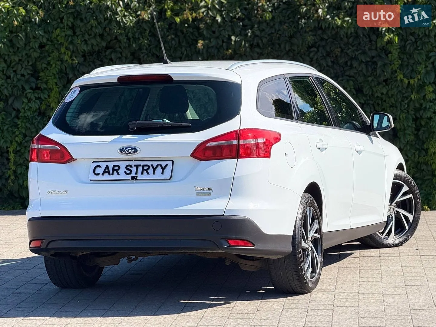 2015 Ford Focus - мініатюра 15