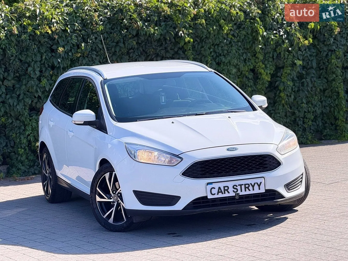 2015 Ford Focus - мініатюра 9