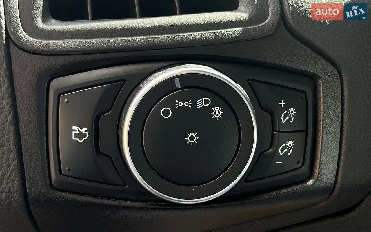 2015 Ford Focus - мініатюра 19