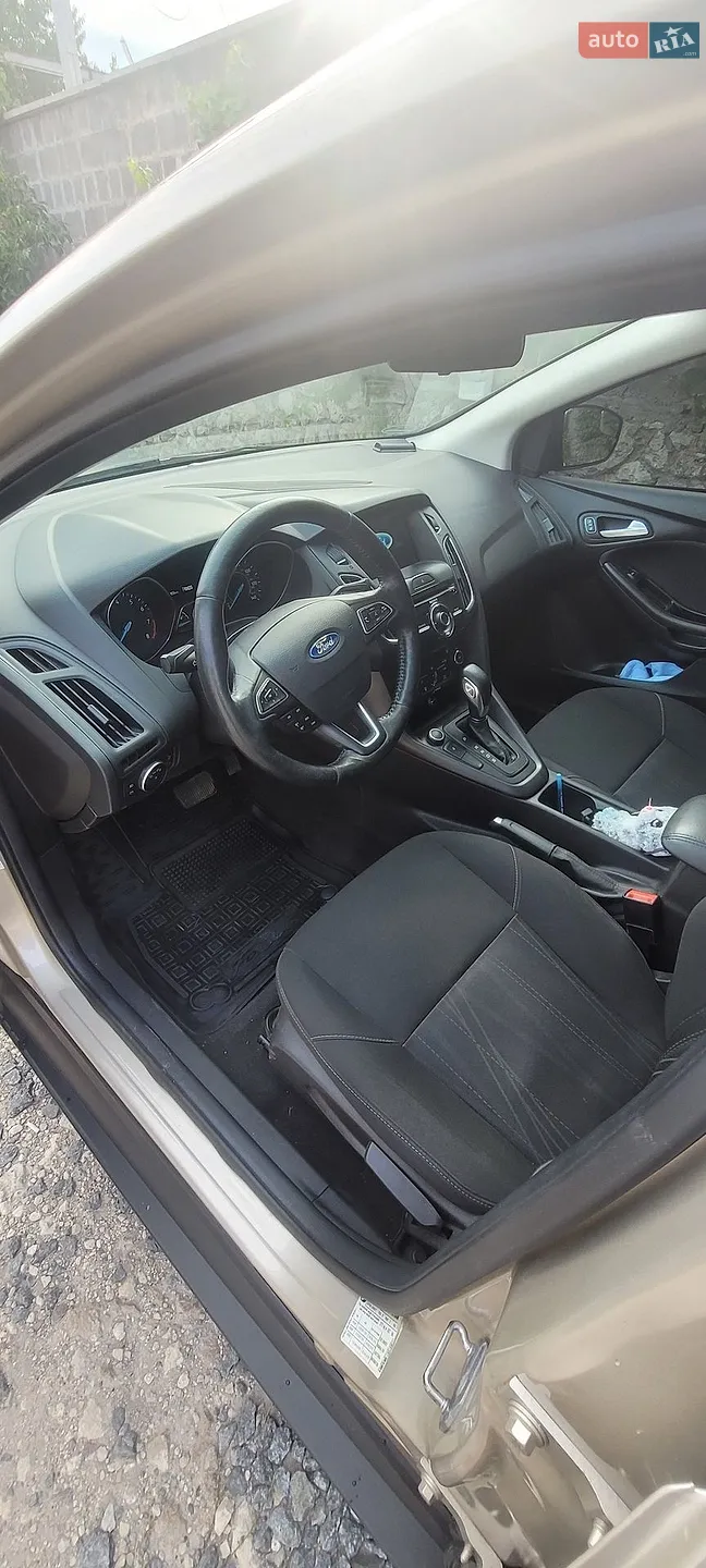 2017 Ford Focus - мініатюра 9