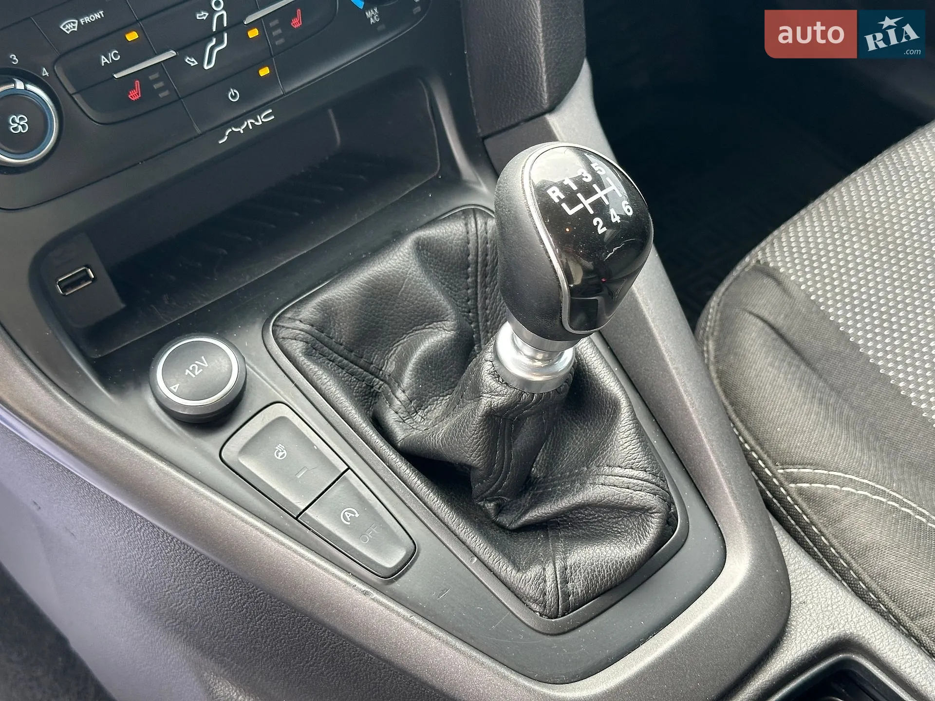 2014 Ford Focus - мініатюра 23