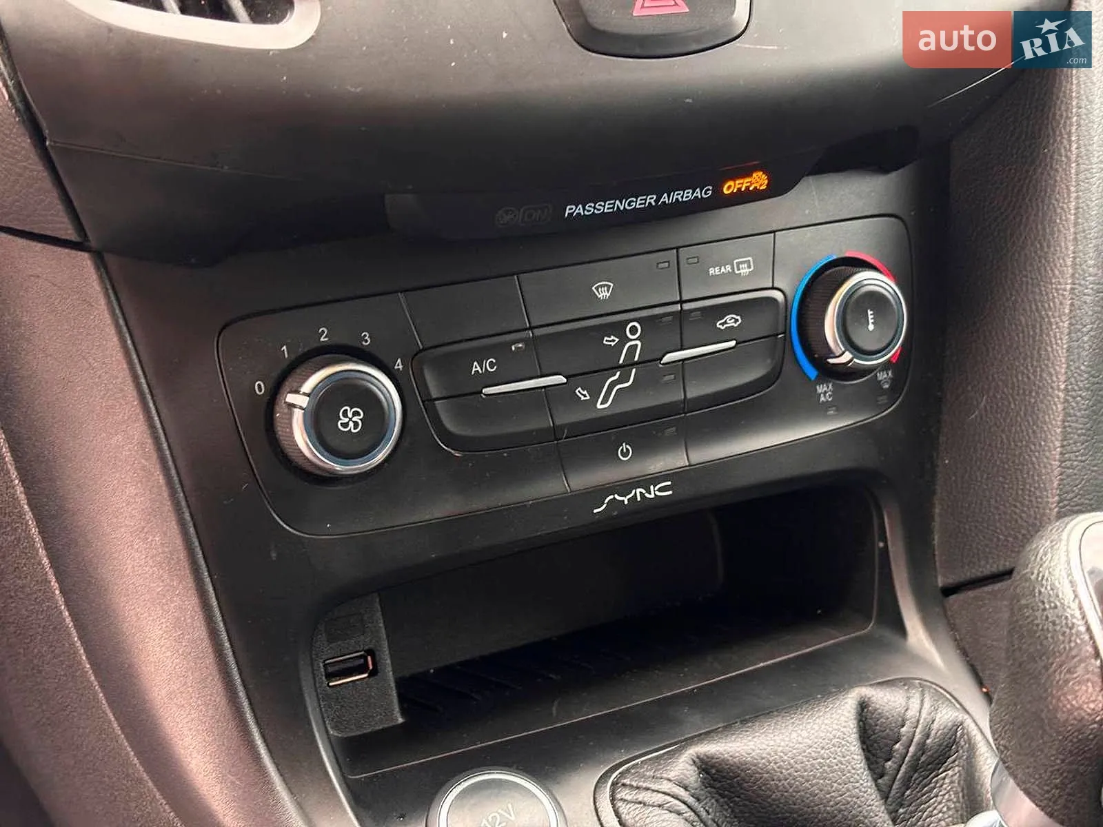 2015 Ford Focus - мініатюра 29