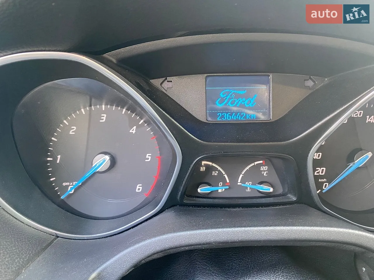 2010 Ford Focus - мініатюра 19
