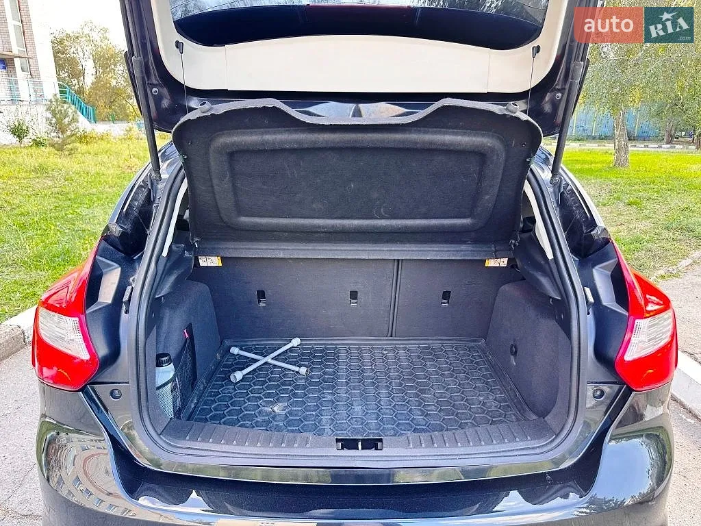 2012 Ford Focus - мініатюра 17