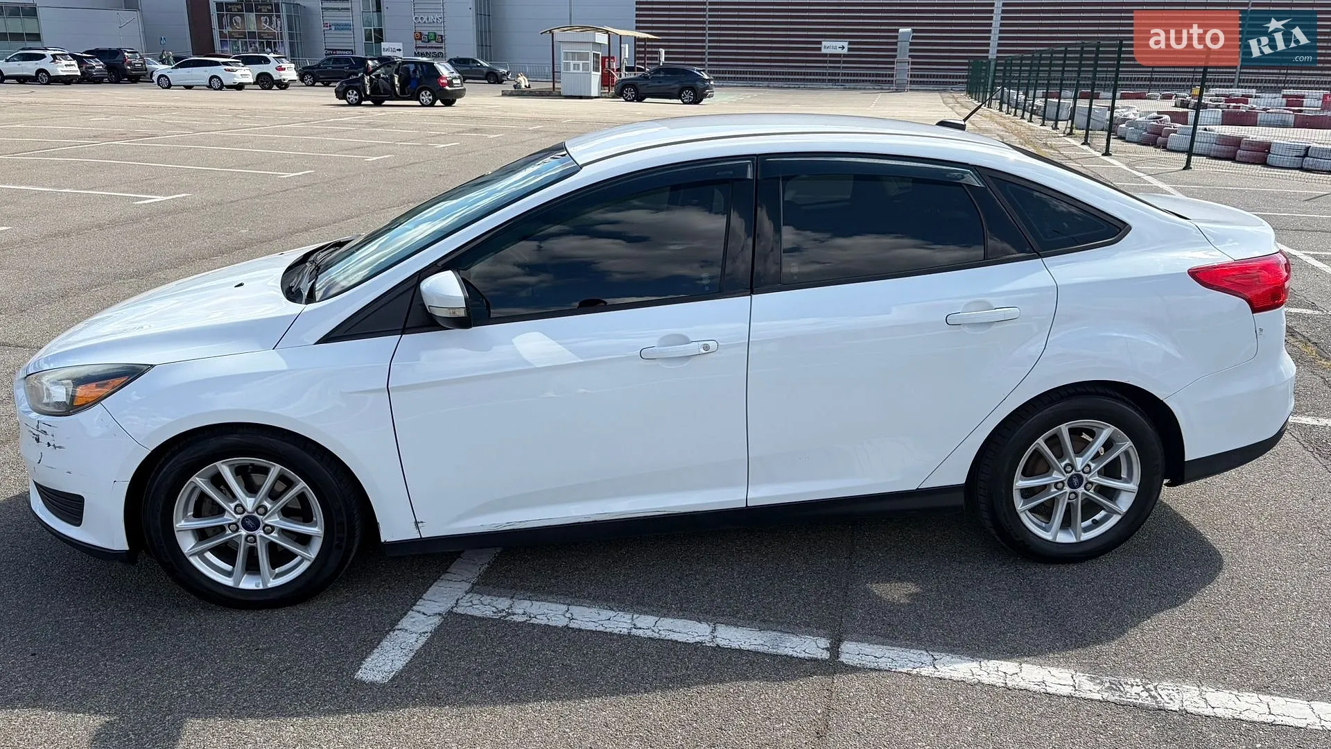2016 Ford Focus - мініатюра 2