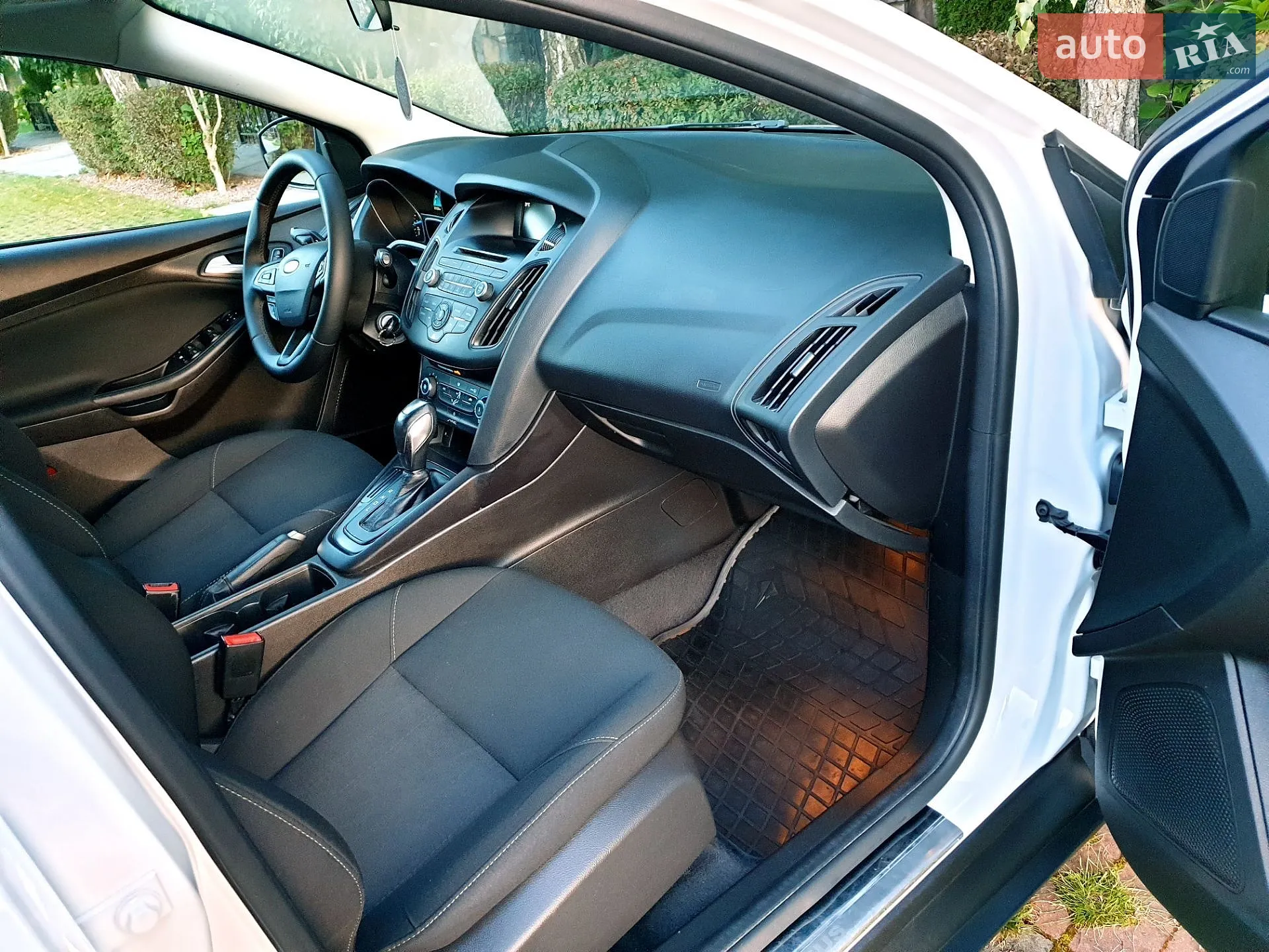 2016 Ford Focus - мініатюра 32