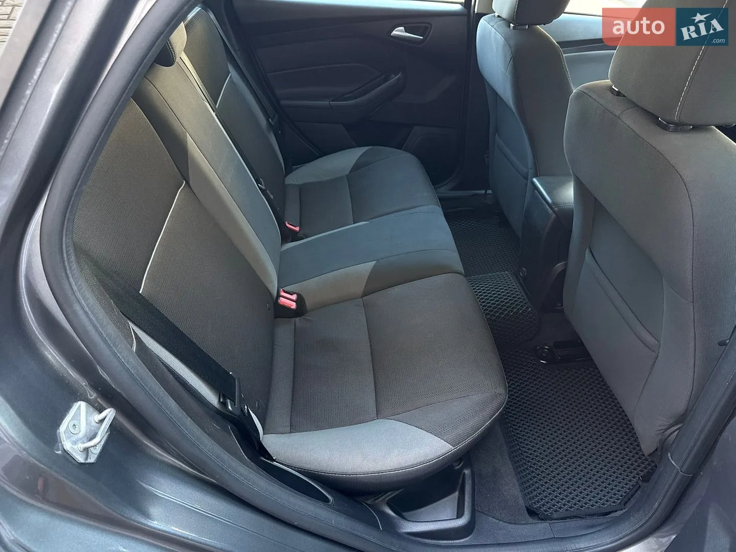 2013 Ford Focus - мініатюра 9