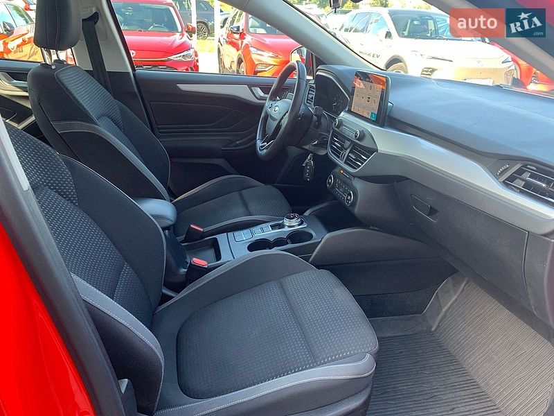 Седан Ford Focus 2019 в Киеве