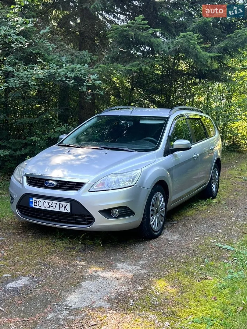2010 Ford Focus - мініатюра 18