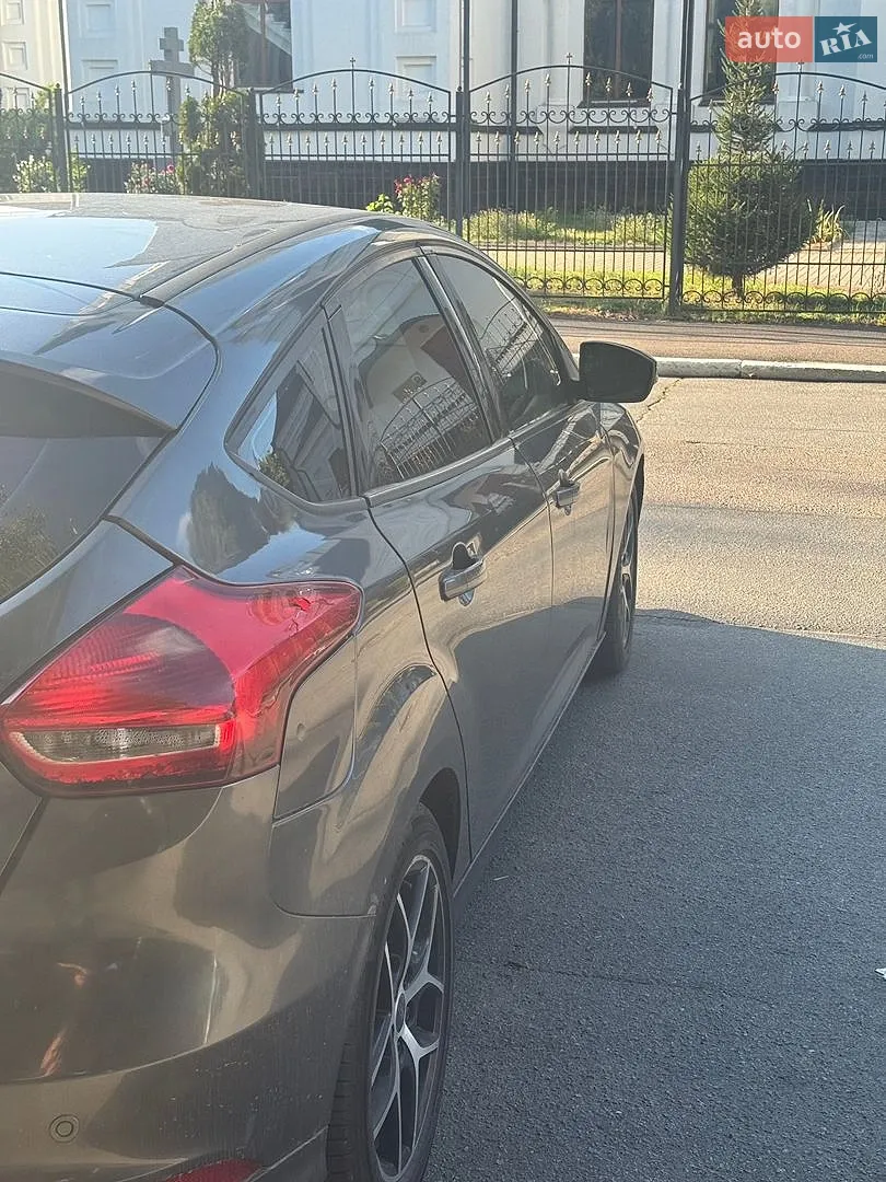 2017 Ford Focus - мініатюра 5