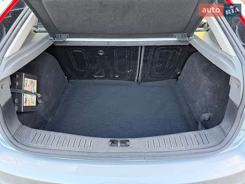 Хэтчбек Ford Focus 2011 в Житомире фото 15 Хэтчбек Ford Focus 2011 в Житомире