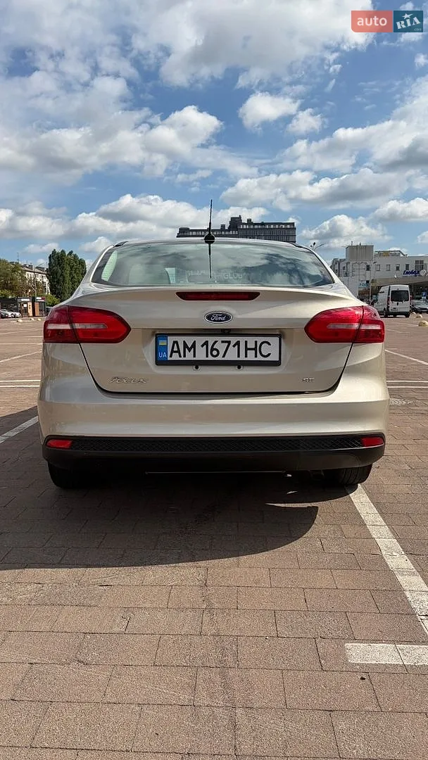 2016 Ford Focus - мініатюра 5