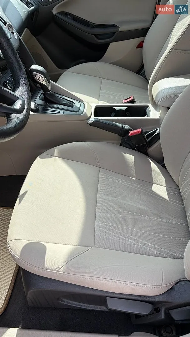 2016 Ford Focus - мініатюра 11