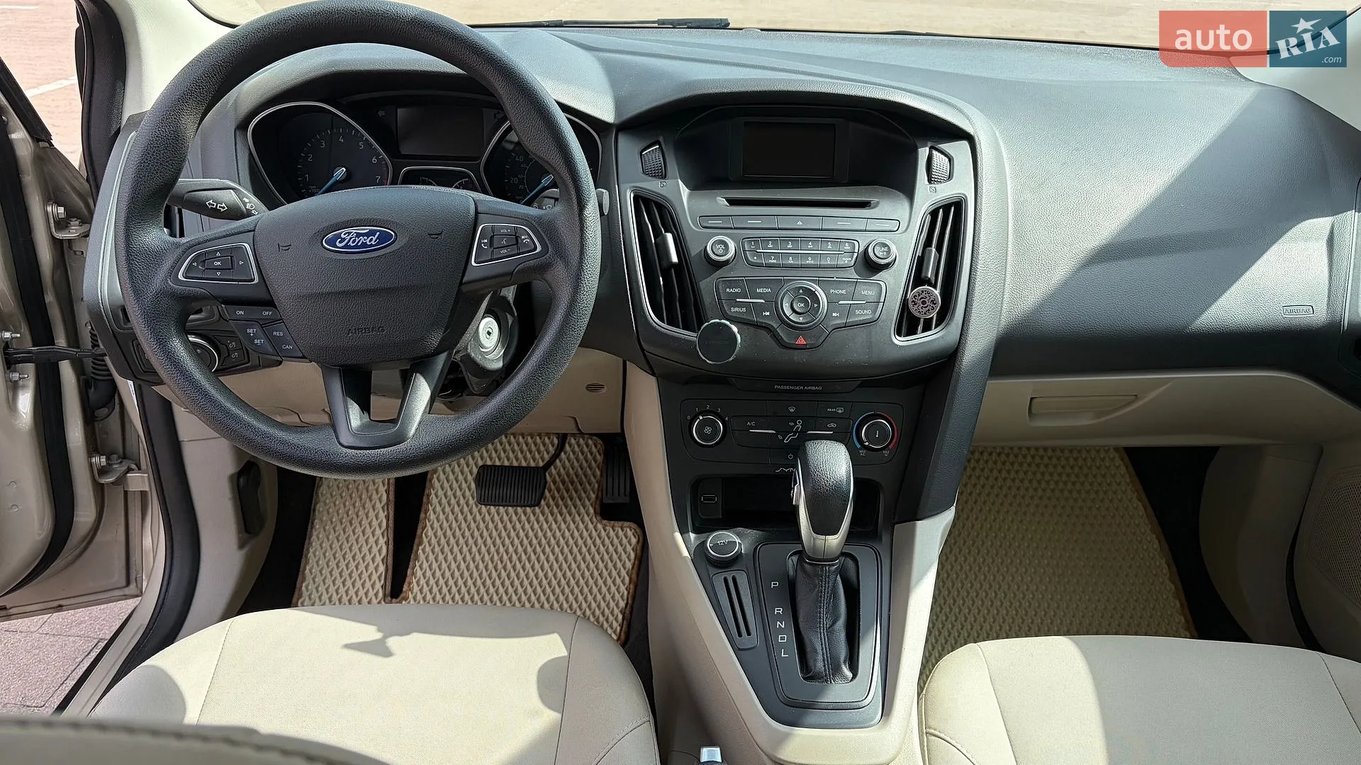 2016 Ford Focus - мініатюра 14