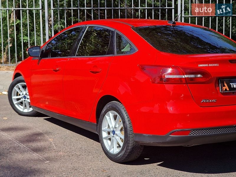 Седан Ford Focus 2016 в Одесі