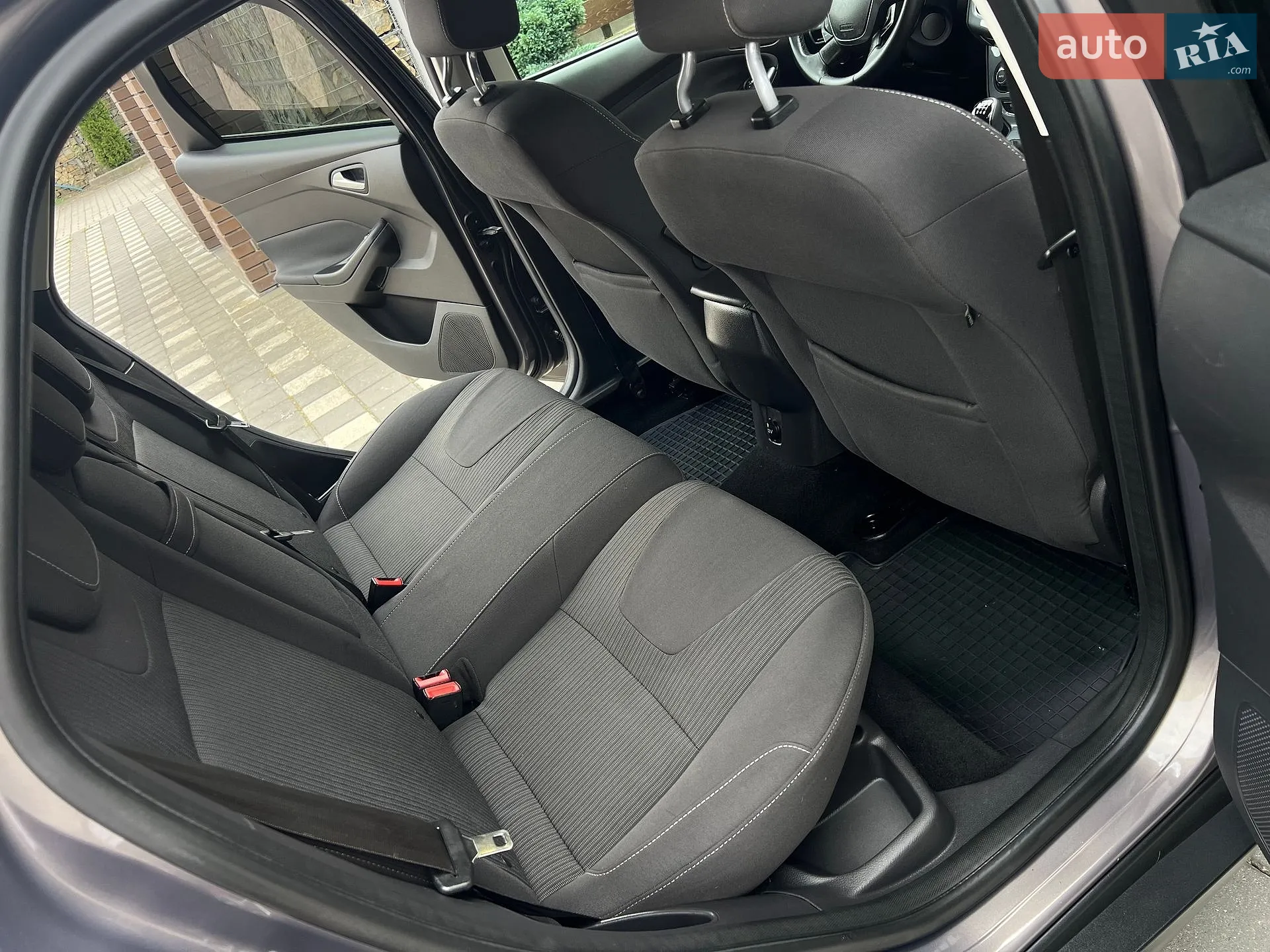 2013 Ford Focus - мініатюра 71