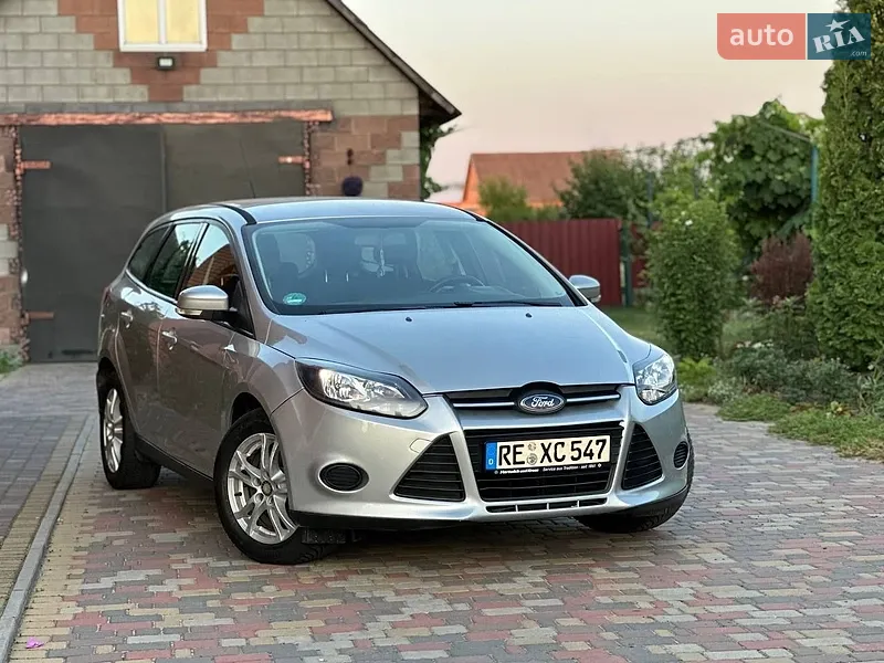 Ford Focus 2011
