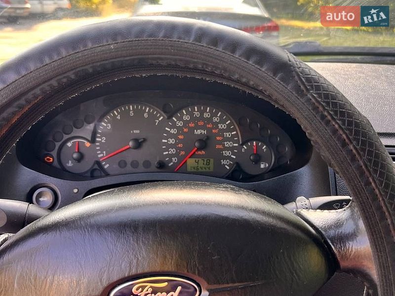 Хетчбек Ford Focus 2005 в Києві