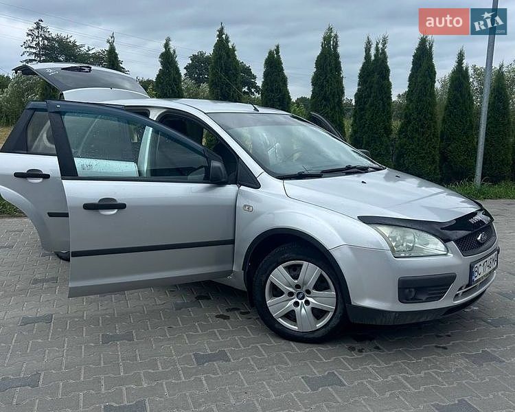 Універсал Ford Focus 2005 в Яворові