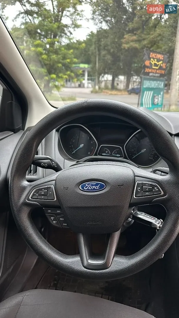 2015 Ford Focus - мініатюра 19