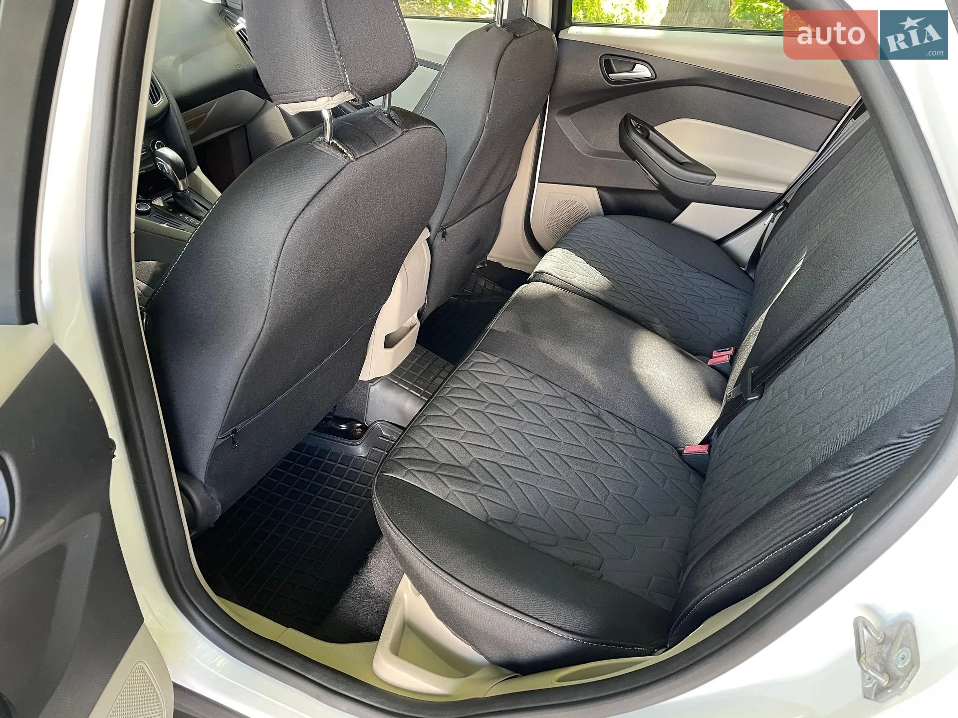 2015 Ford Focus - мініатюра 16
