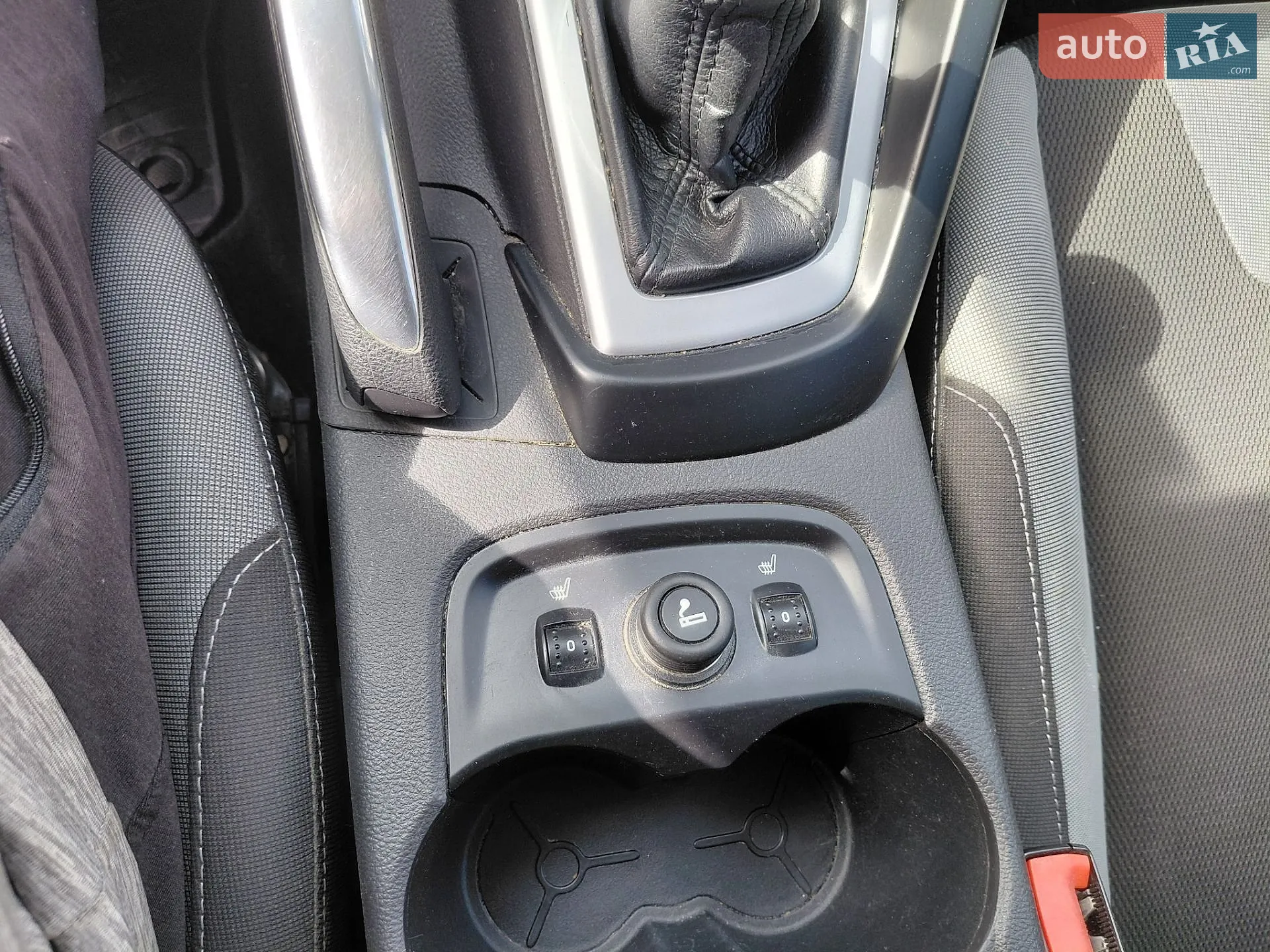 2012 Ford Focus - мініатюра 16