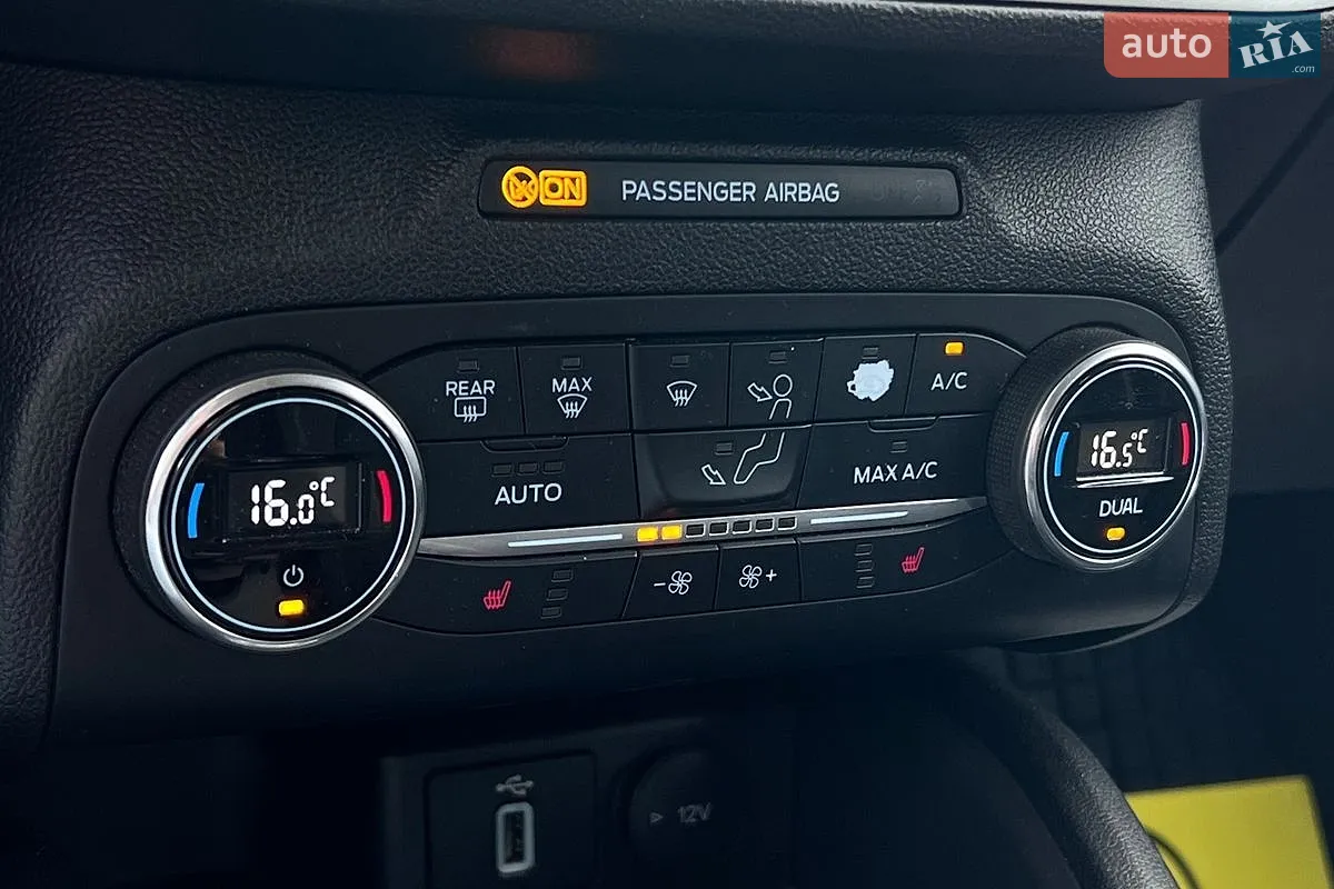 2019 Ford Focus - мініатюра 18