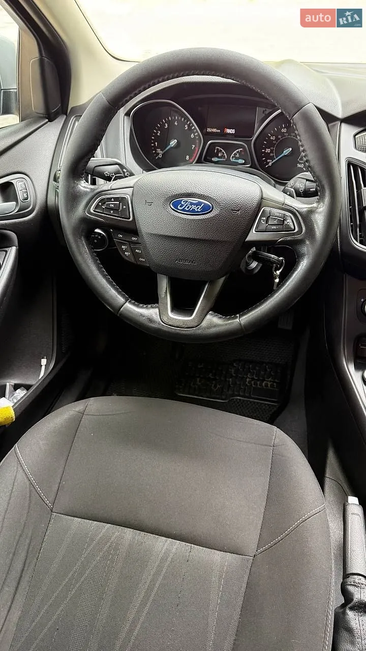 2015 Ford Focus - мініатюра 10