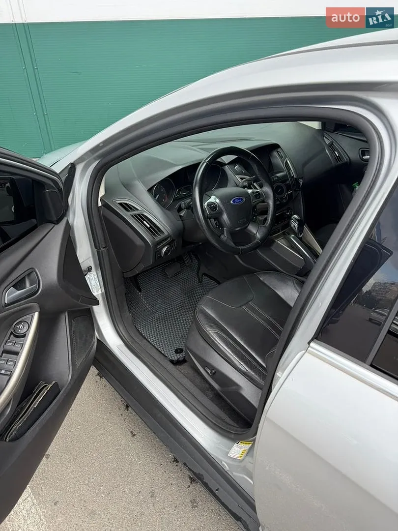 2011 Ford Focus - мініатюра 8