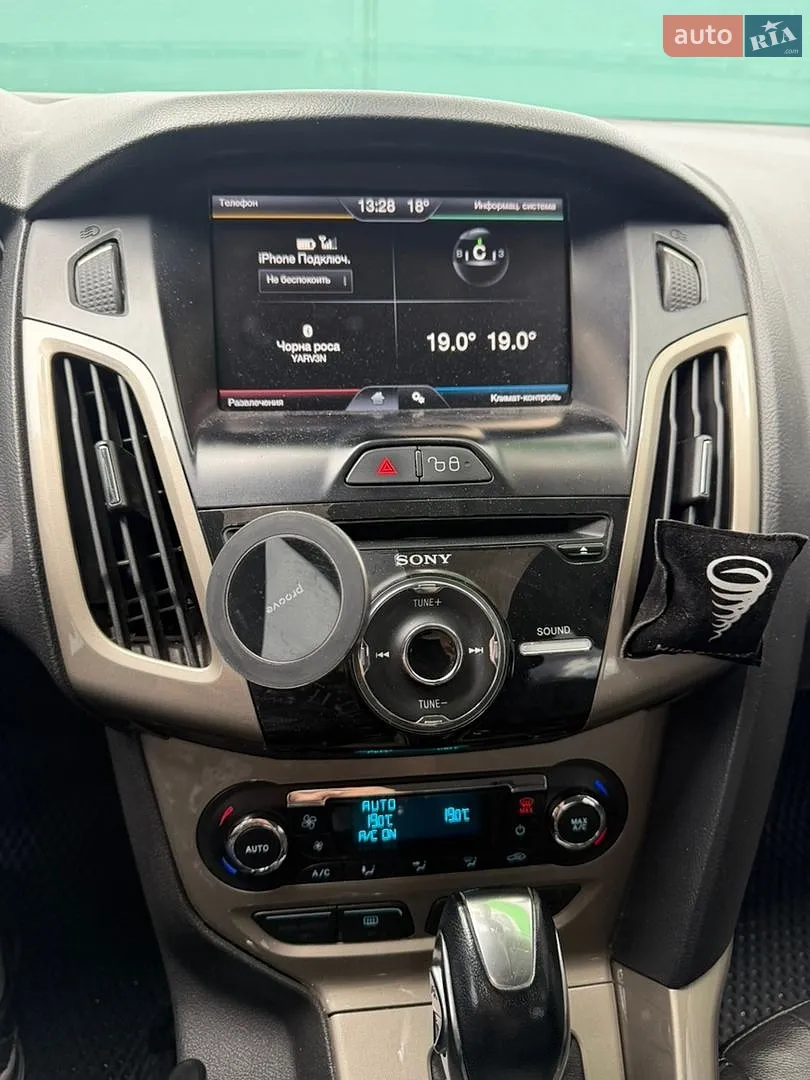 2011 Ford Focus - мініатюра 12