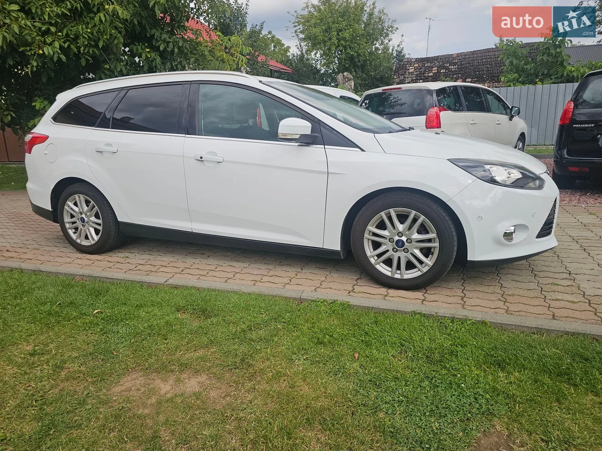 2012 Ford Focus - мініатюра 12