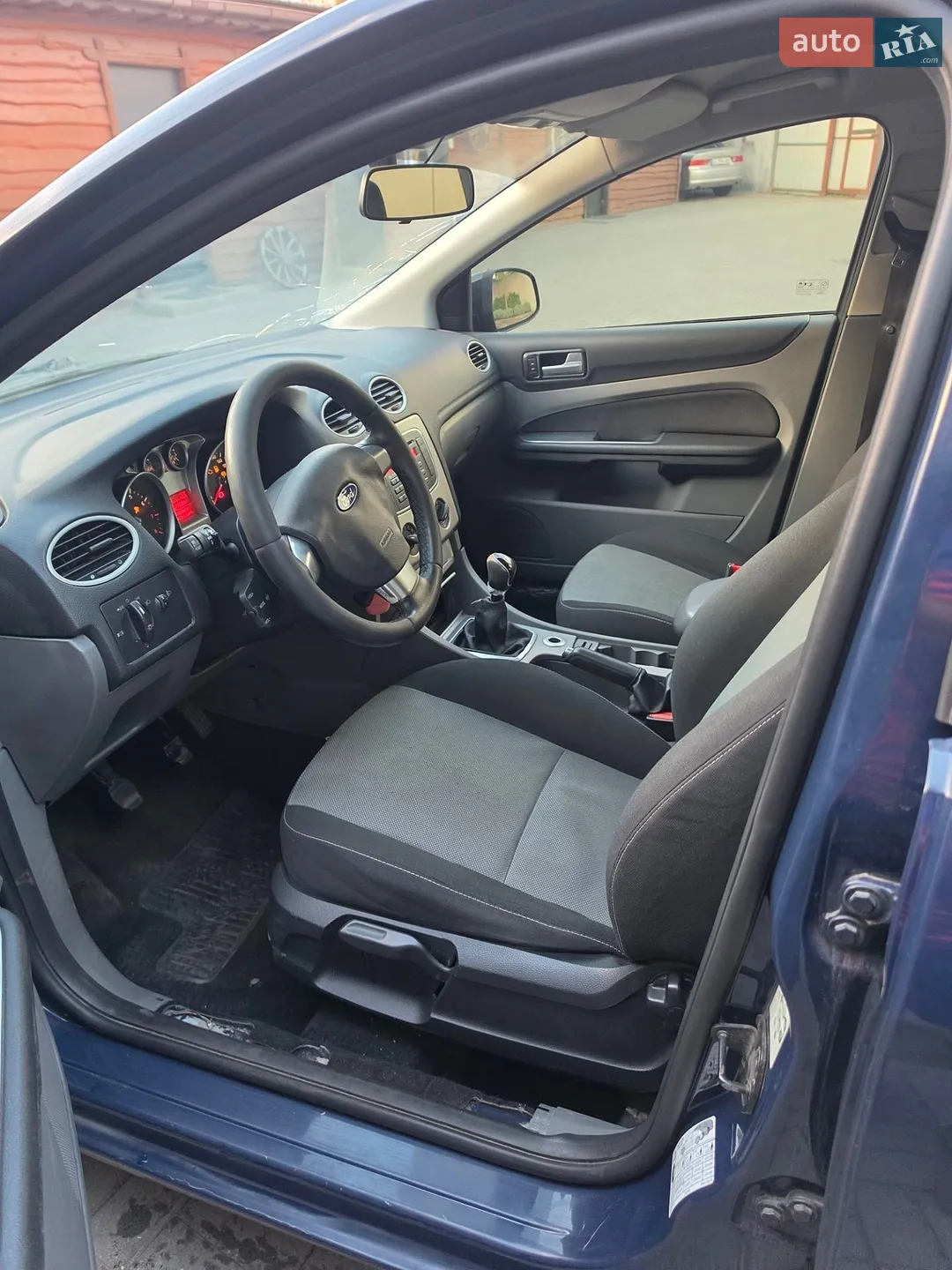 2011 Ford Focus - мініатюра 10