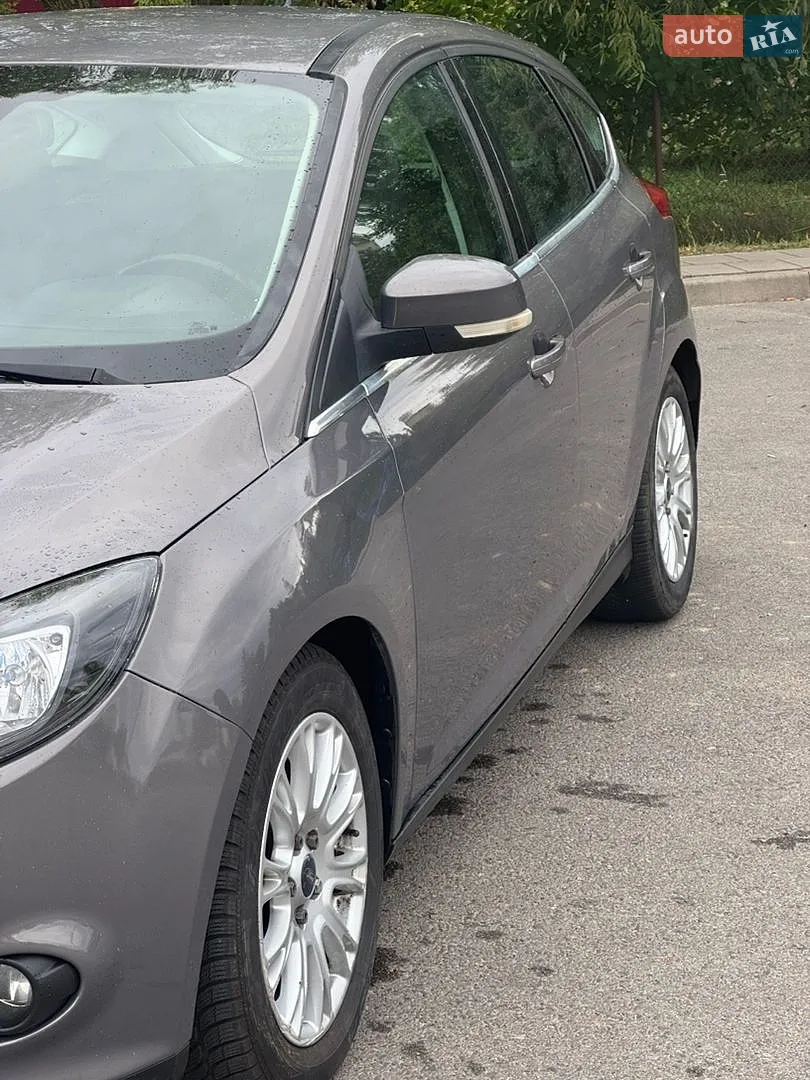 2011 Ford Focus - мініатюра 14