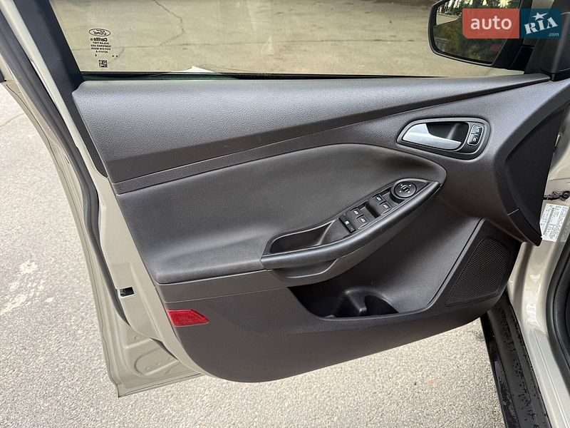 Седан Ford Focus 2015 в Черкассах фото 18 Седан Ford Focus 2015 в Черкассах