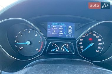 Універсал Ford Focus 2012 в Жовкві