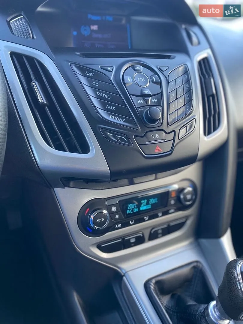 2012 Ford Focus - мініатюра 18