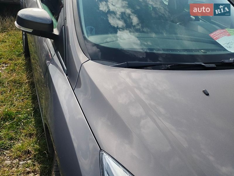 Хэтчбек Ford Focus 2014 в Ивано-Франковске