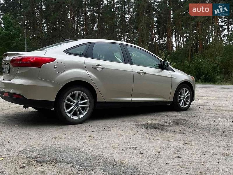 Седан Ford Focus 2018 в Тараще