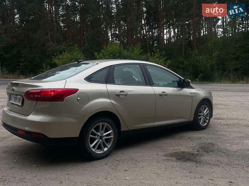 Седан Ford Focus 2018 в Тараще
