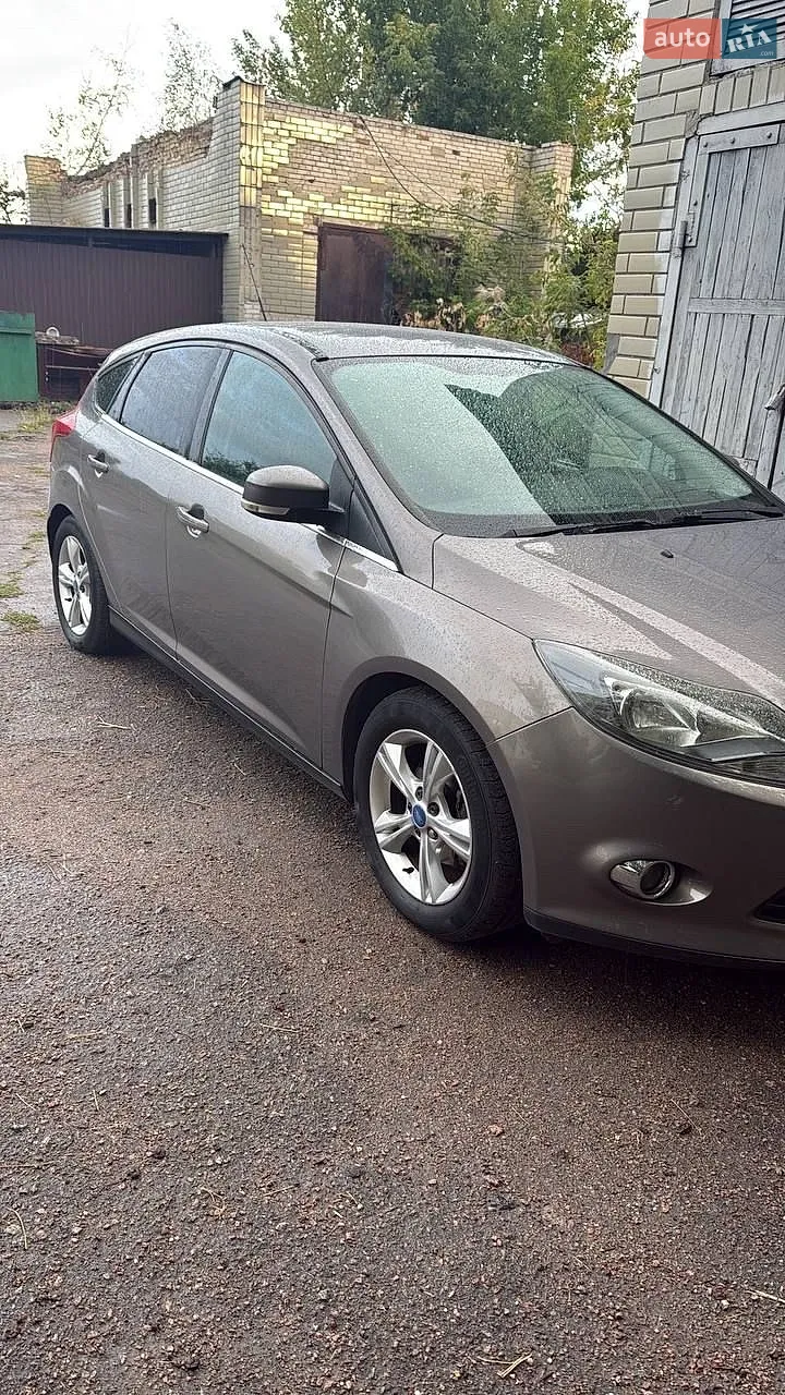2012 Ford Focus - мініатюра 9