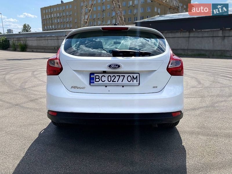 Хэтчбек Ford Focus 2014 в Киеве фото 6 Хэтчбек Ford Focus 2014 в Киеве