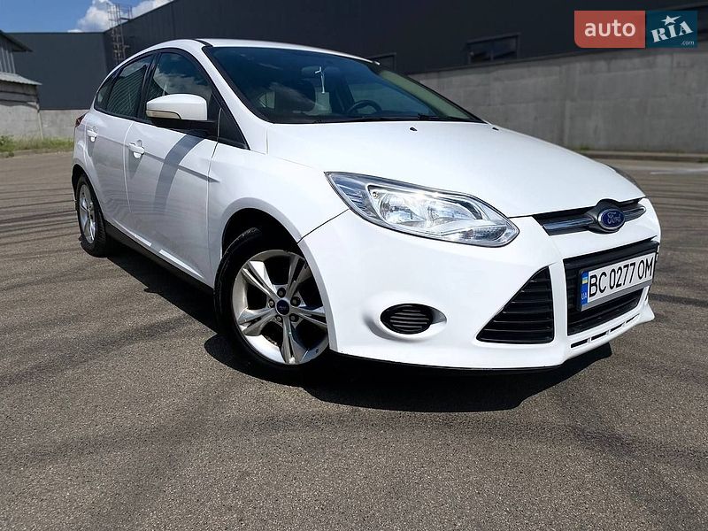 Хэтчбек Ford Focus 2014 в Киеве фото 3 Хэтчбек Ford Focus 2014 в Киеве