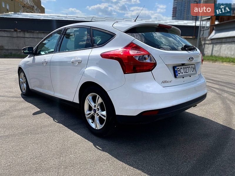 Хэтчбек Ford Focus 2014 в Киеве фото 7 Хэтчбек Ford Focus 2014 в Киеве