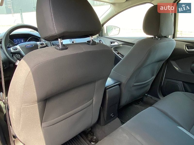 Хэтчбек Ford Focus 2014 в Киеве фото 19 Хэтчбек Ford Focus 2014 в Киеве