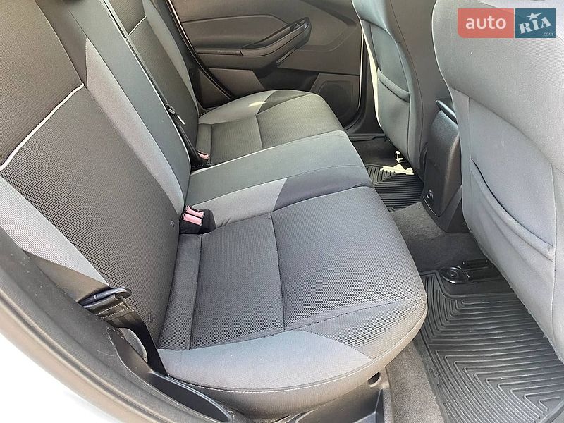Хэтчбек Ford Focus 2014 в Киеве фото 21 Хэтчбек Ford Focus 2014 в Киеве