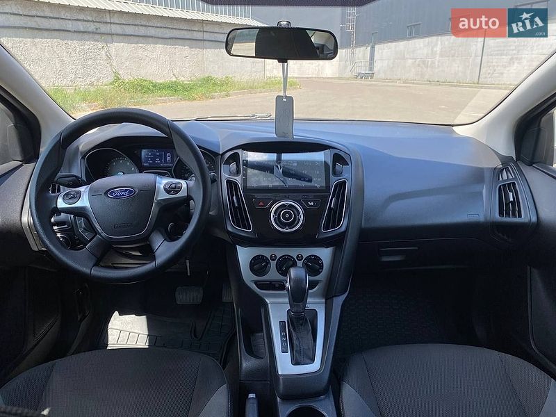 Хэтчбек Ford Focus 2014 в Киеве фото 25 Хэтчбек Ford Focus 2014 в Киеве