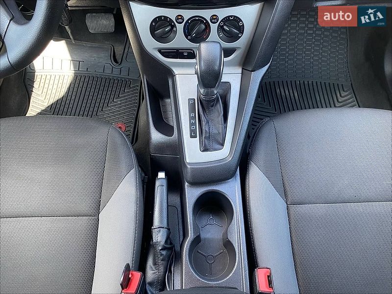 Хэтчбек Ford Focus 2014 в Киеве фото 26 Хэтчбек Ford Focus 2014 в Киеве