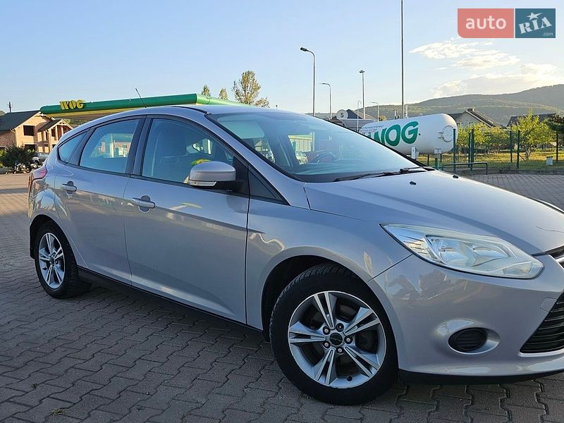 Хэтчбек Ford Focus 2013 в Коломые